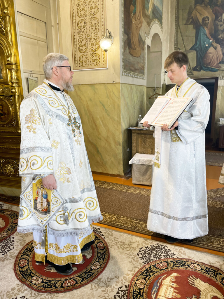 Божественная литургия престольного праздника в Вознесенском храме
