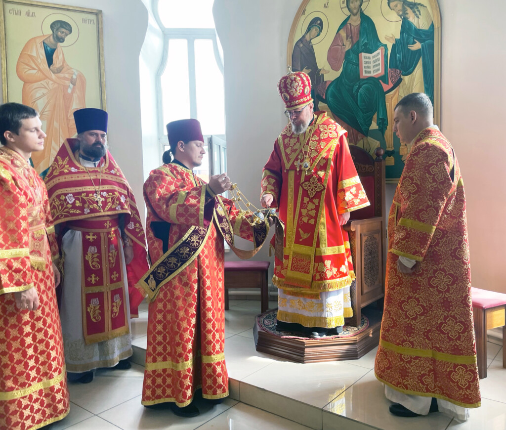Божественная литургия престольного праздника нижнего предела Кафедрального Собора г.Отрадного